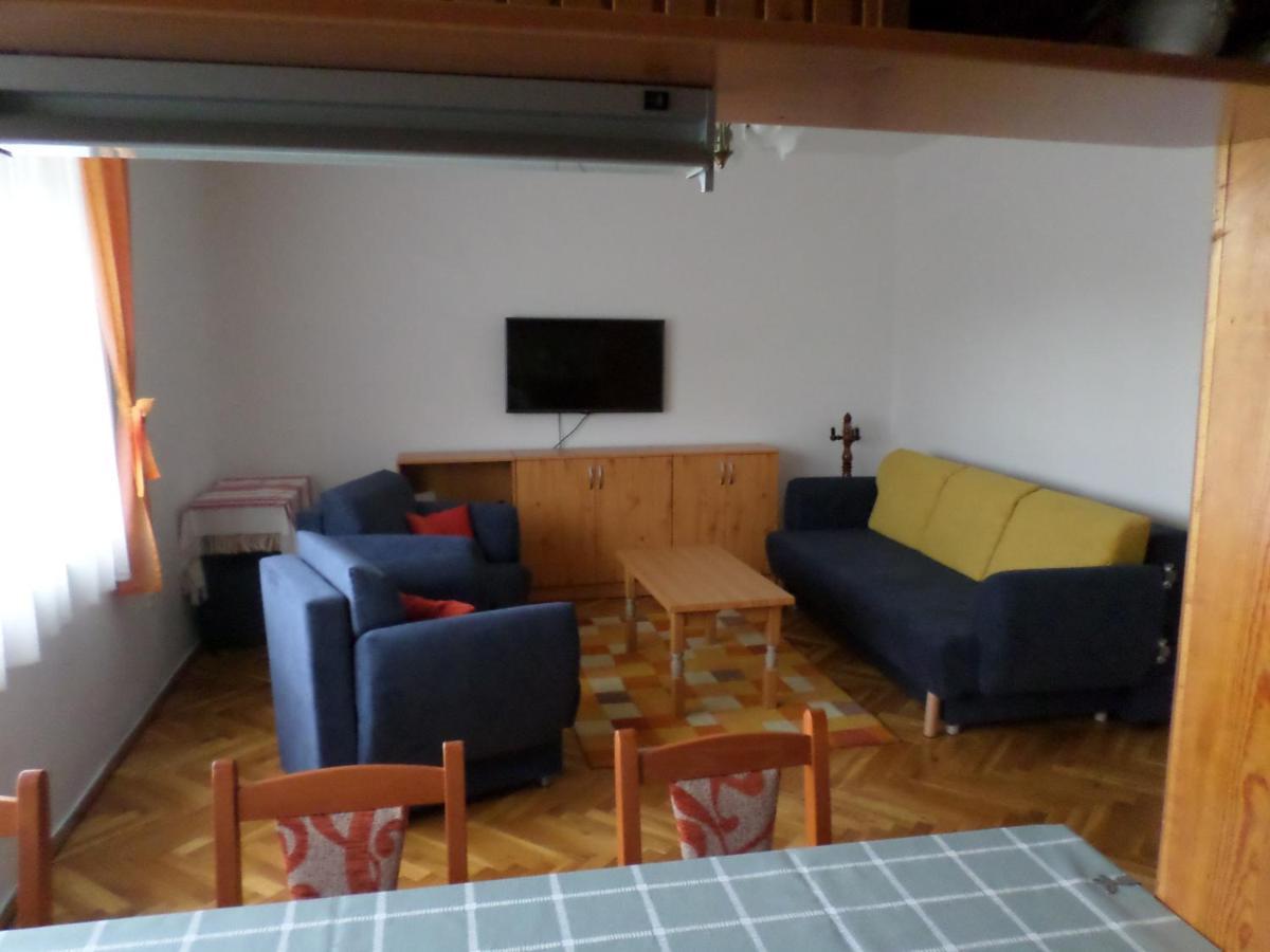 Szabadidő Vendégház Révfülöp Exterior foto