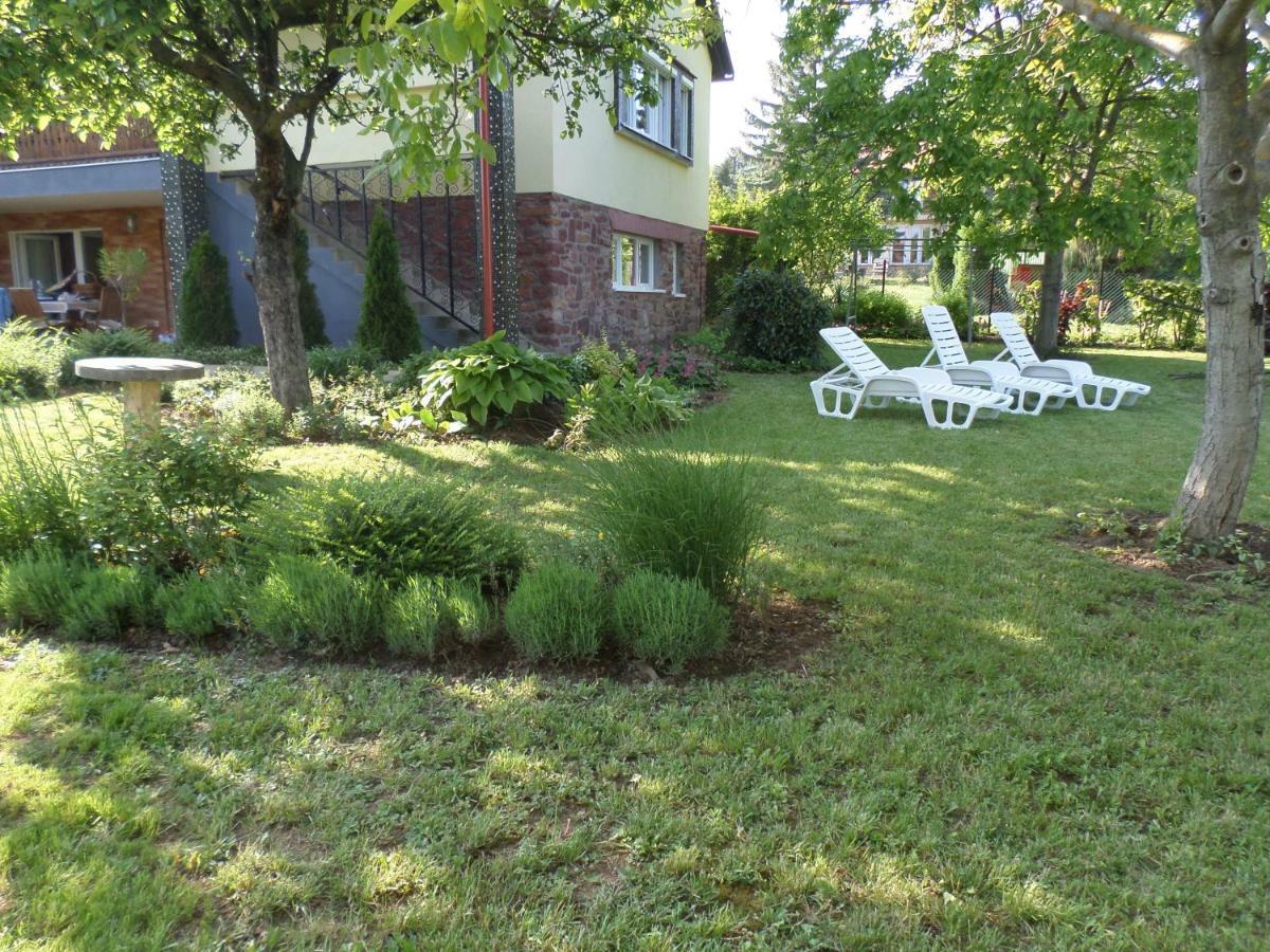 Szabadidő Vendégház Révfülöp Exterior foto