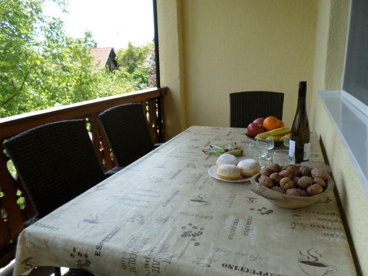 Szabadidő Vendégház Révfülöp Exterior foto