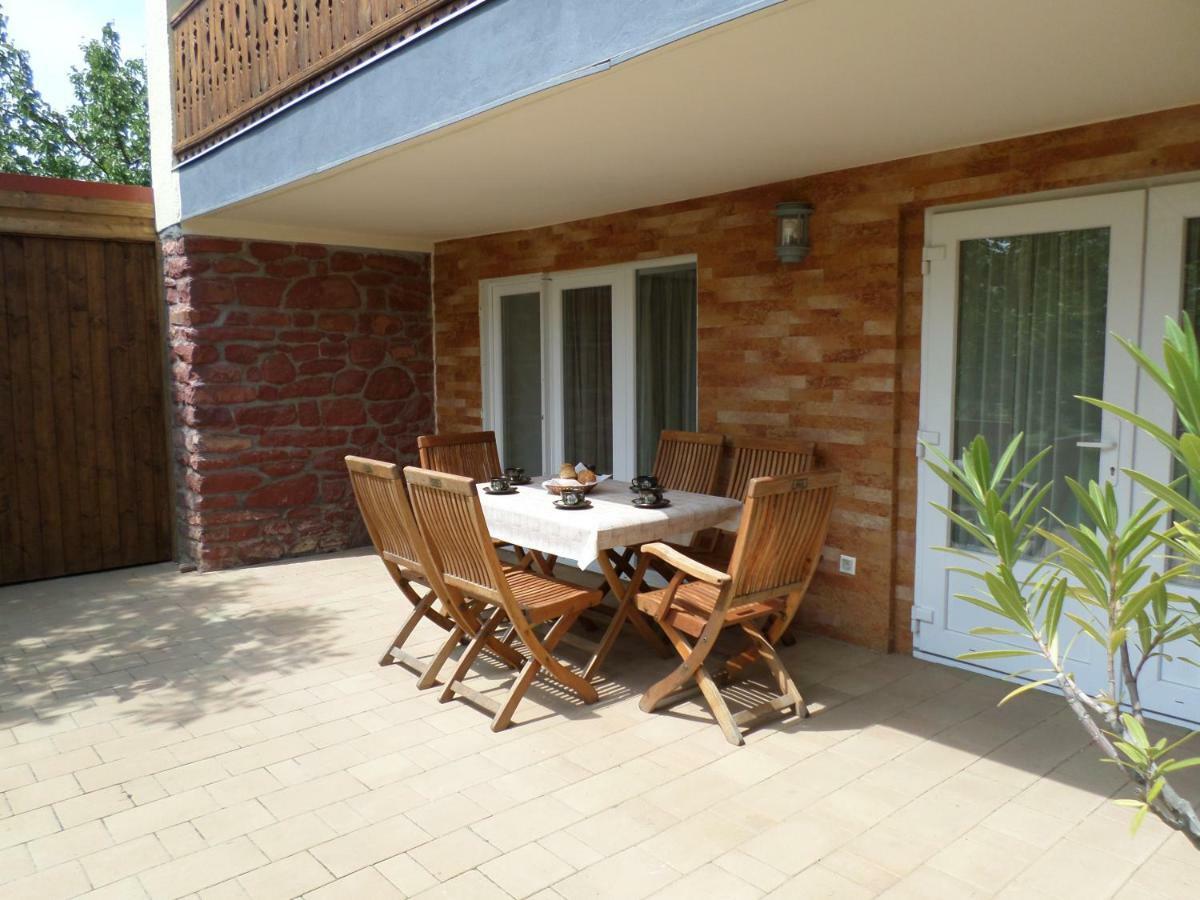 Szabadidő Vendégház Révfülöp Exterior foto